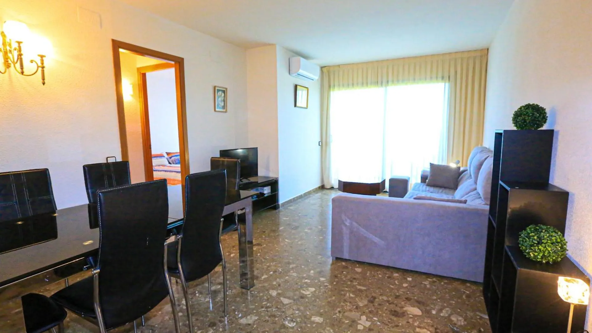 Litoral Costa Dorada - Aiguadolc Only Families Apartment Cambrils